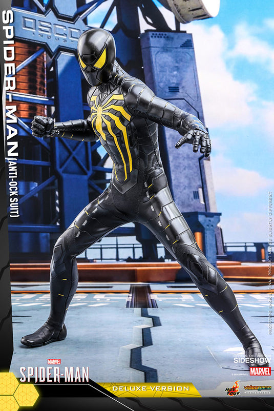 Hot Toys - Spider-Man (Anti-Ock Suit) Deluxe