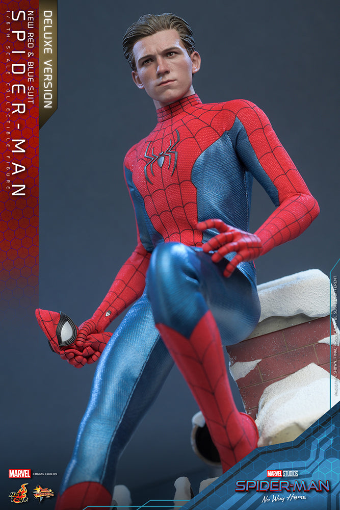 Load image into Gallery viewer, Hot Toys - Spider-Man No Way Home: Spider-Man (New Red and Blue Suit) (Deluxe Version)
