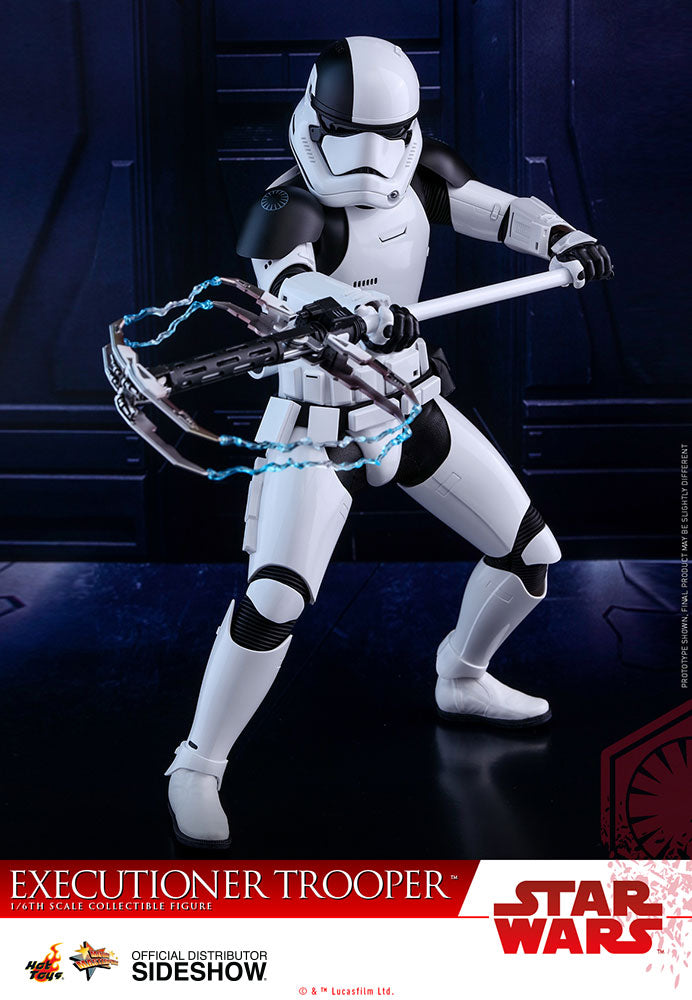 Load image into Gallery viewer, Hot Toys - Star Wars: The Last Jedi - Executioner Trooper
