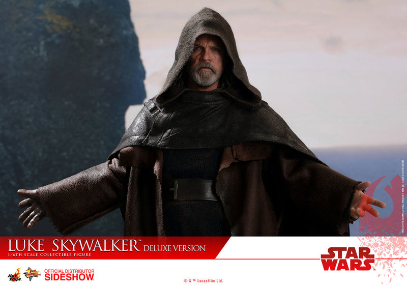 Load image into Gallery viewer, Hot Toys - Star Wars: The Last Jedi - Luke Skywalker Deluxe Version
