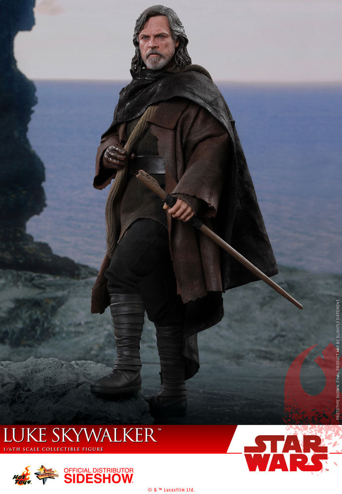 Load image into Gallery viewer, Hot Toys - Star Wars: The Last Jedi - Luke Skywalker
