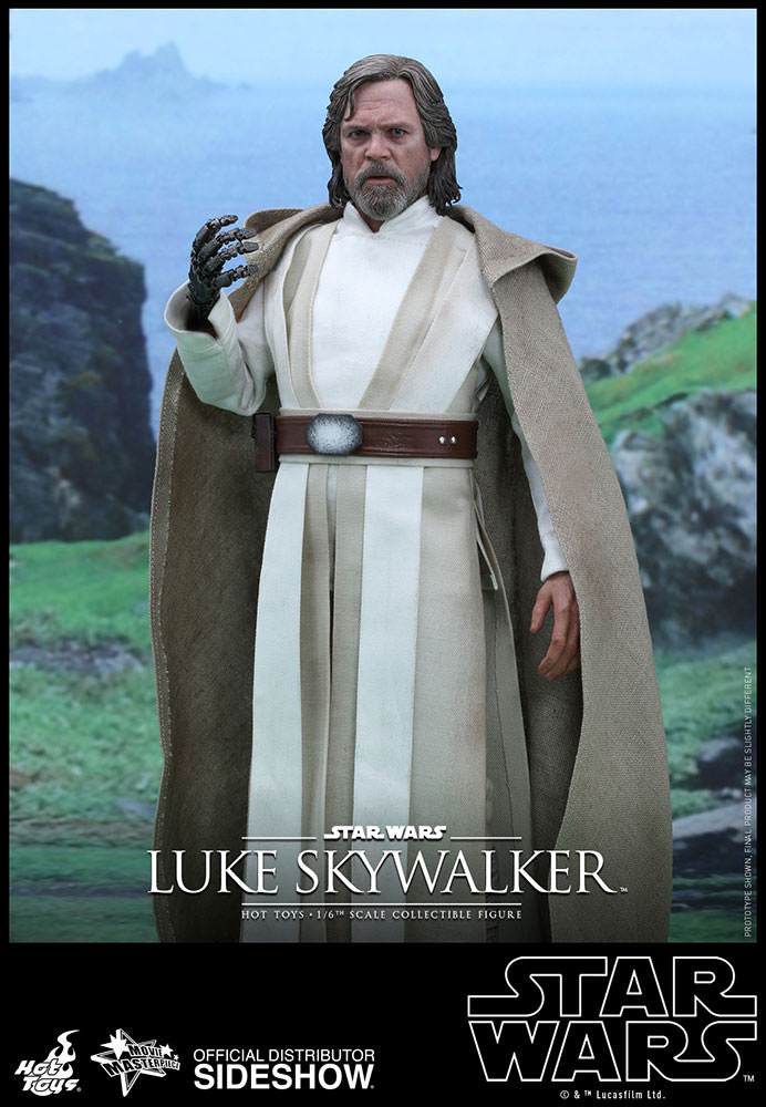 Load image into Gallery viewer, Hot Toys - Star Wars: The Force Awakens - Luke Skywalker
