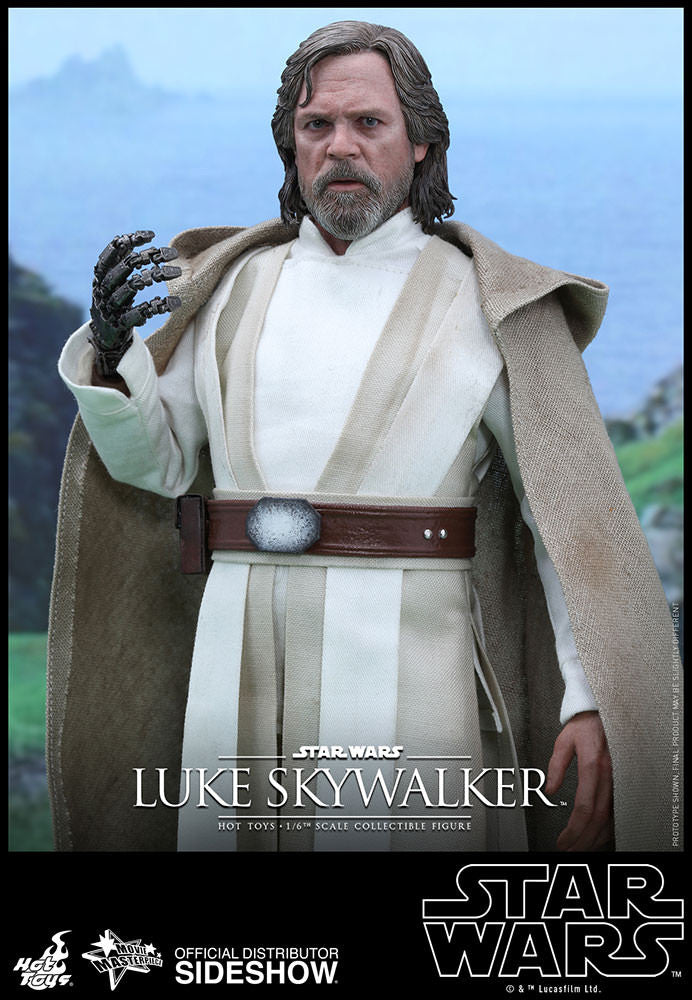 Load image into Gallery viewer, Hot Toys - Star Wars: The Force Awakens - Luke Skywalker
