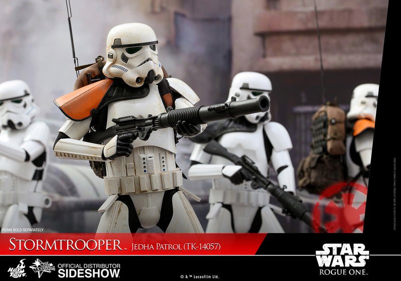 Load image into Gallery viewer, Hot Toys - Star Wars: Rogue One - Stormtrooper Jedha Patrol TK-14057
