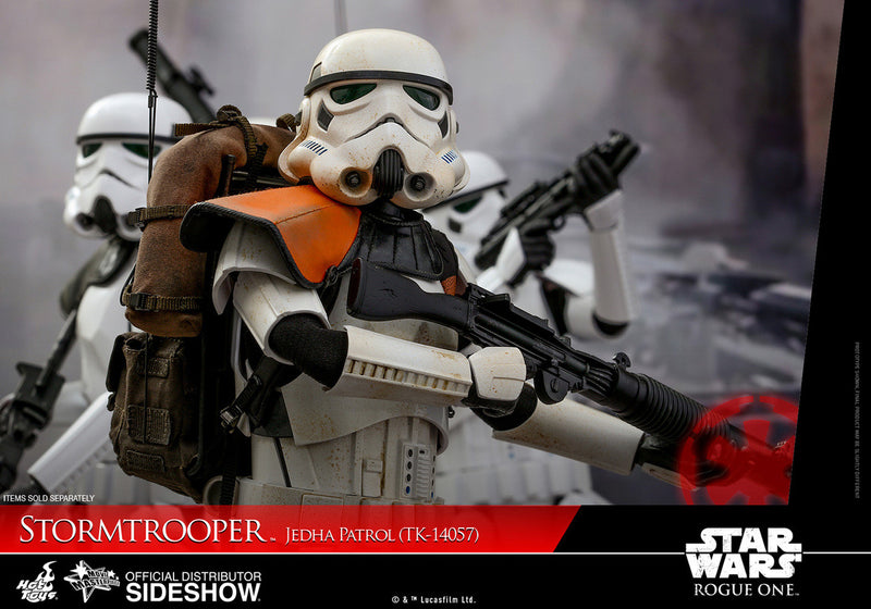 Load image into Gallery viewer, Hot Toys - Star Wars: Rogue One - Stormtrooper Jedha Patrol TK-14057
