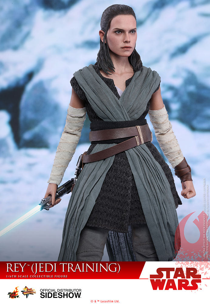 Load image into Gallery viewer, Hot Toys - Star Wars: The Last Jedi - Rey Jedi Training
