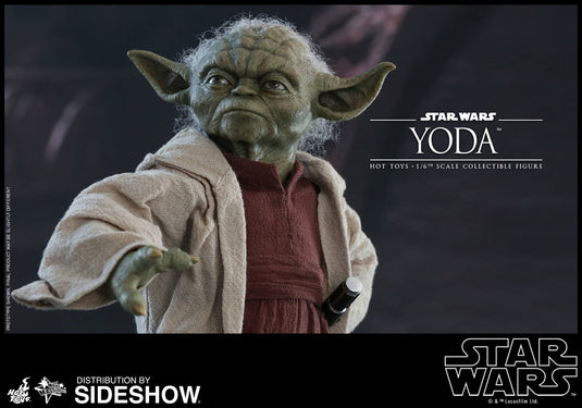 Hot Toys - Star Wars: Episode II - Attack of the Clones - Yoda