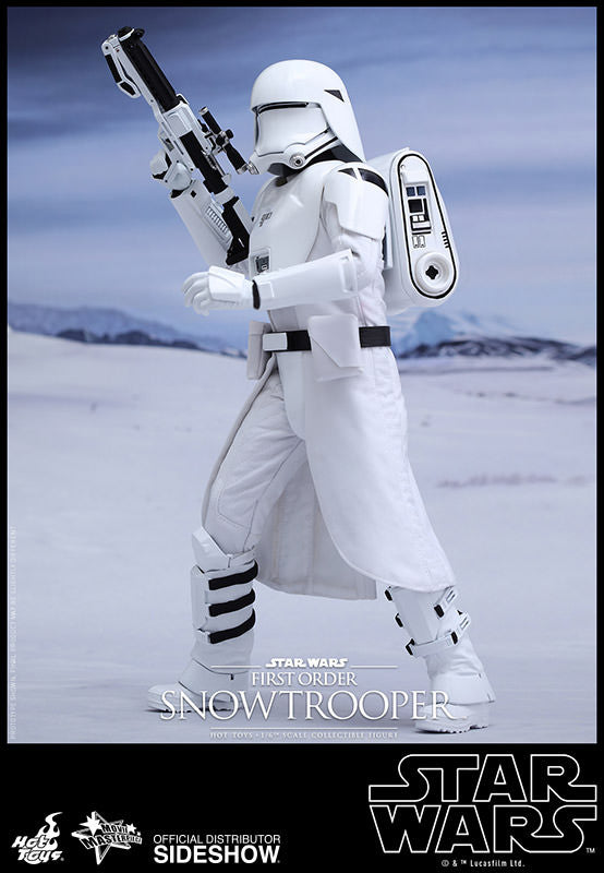 Load image into Gallery viewer, Hot Toys - Star Wars: The Force Awakens - First Order Snowtrooper
