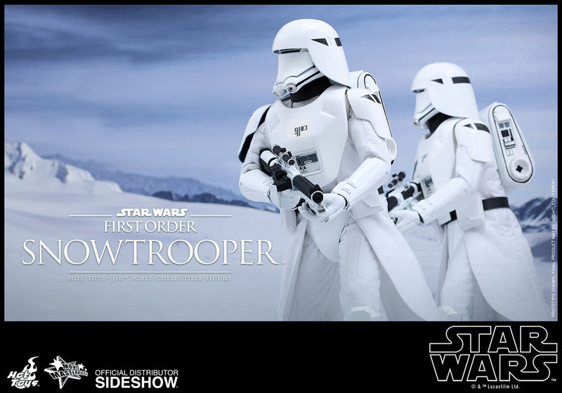 Load image into Gallery viewer, Hot Toys - Star Wars: The Force Awakens - First Order Snowtrooper
