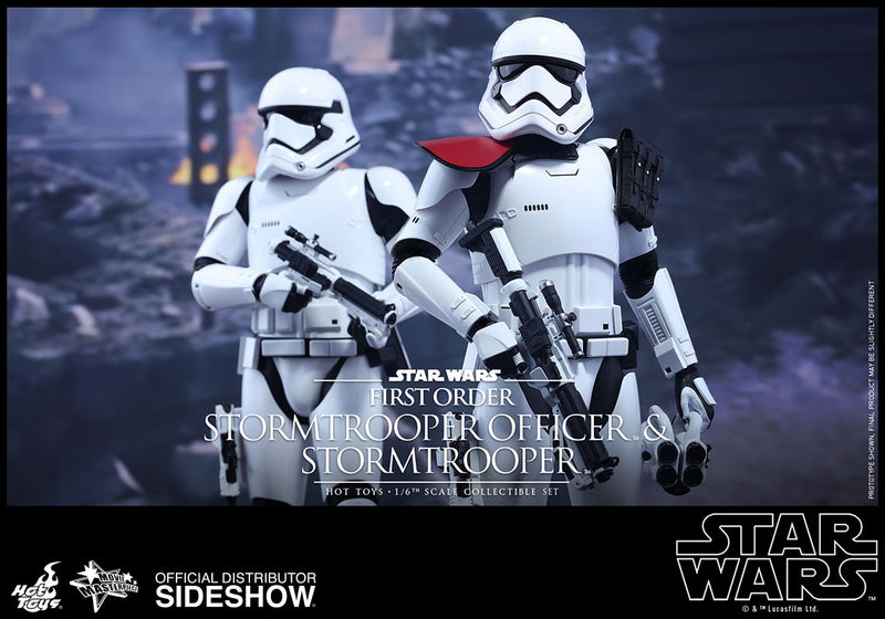 Load image into Gallery viewer, Hot Toys - Star Wars: The Force Awakens - First Order Stormtrooper Officer and Stormtrooper
