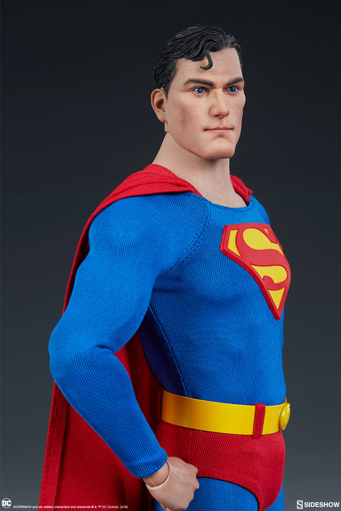 Load image into Gallery viewer, Sideshow - DC Comics: Superman
