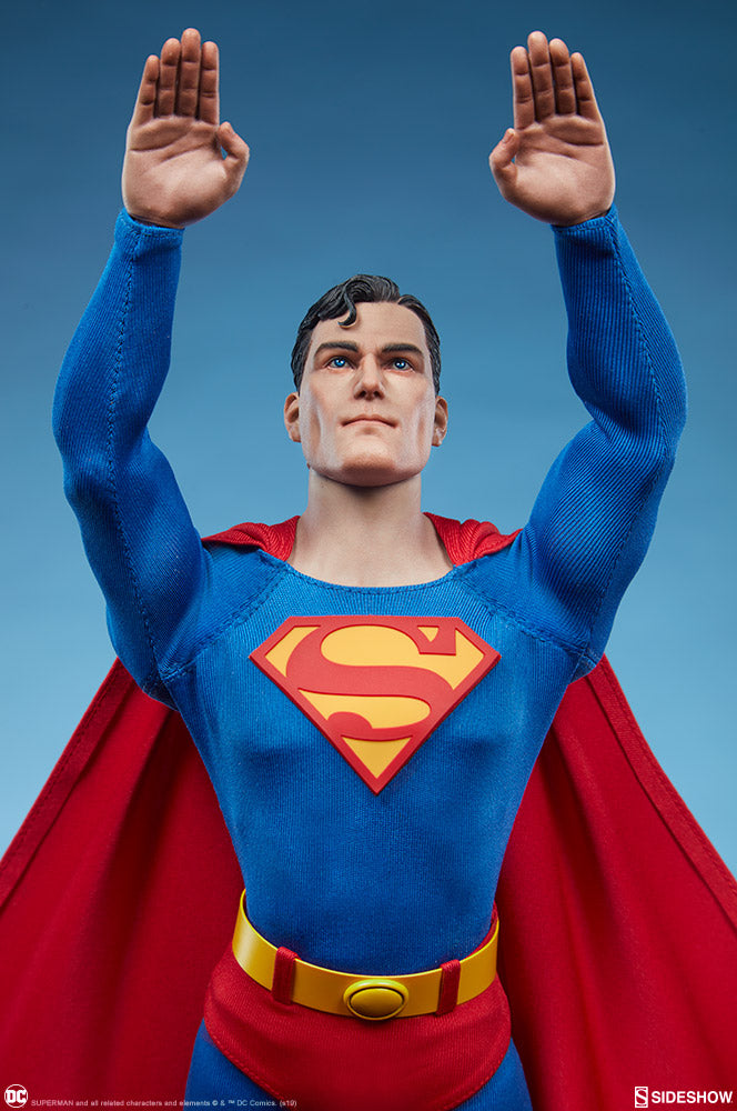 Load image into Gallery viewer, Sideshow - DC Comics: Superman
