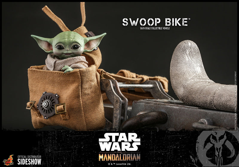 Load image into Gallery viewer, Hot Toys - Star Wars: The Mandalorian Swoop Bike
