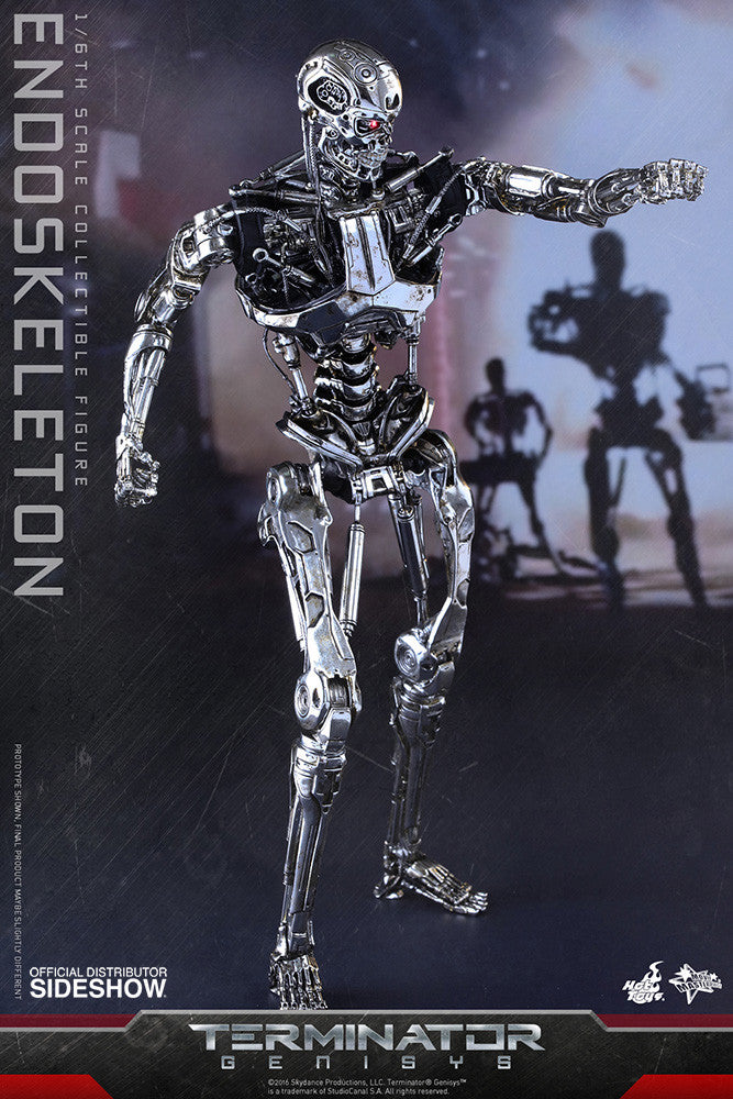 Load image into Gallery viewer, Hot Toys - Terminator Genisys - Endoskeleton
