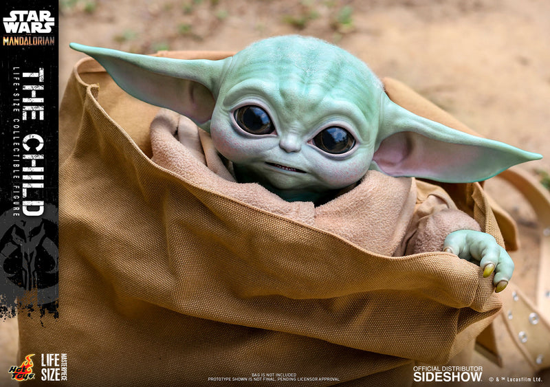 Load image into Gallery viewer, Hot Toys - Star Wars The Mandalorian - The Child Life-Size Figure
