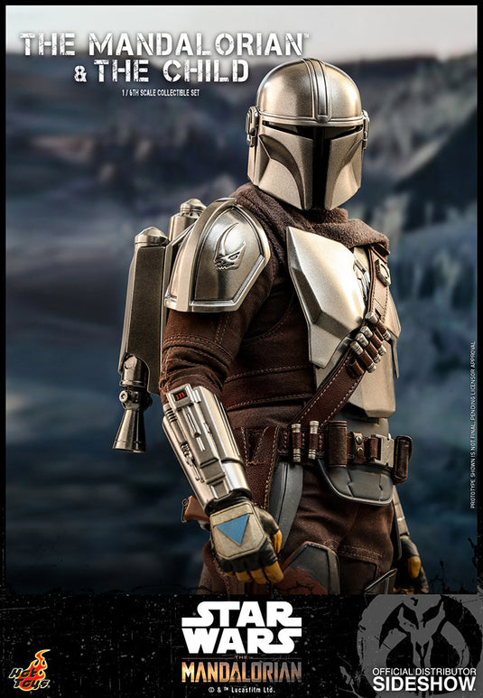 Hot Toys - Star Wars The Mandalorian - The Mandalorian and The Child Set (Deposit Required)