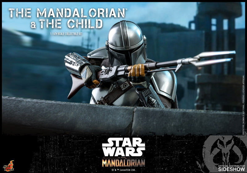 Load image into Gallery viewer, Hot Toys - Star Wars The Mandalorian - The Mandalorian and The Child Set (Deposit Required)
