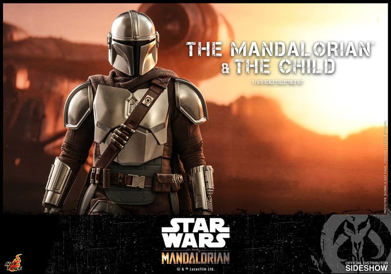 Load image into Gallery viewer, Hot Toys - Star Wars The Mandalorian - The Mandalorian and The Child Set (Deposit Required)
