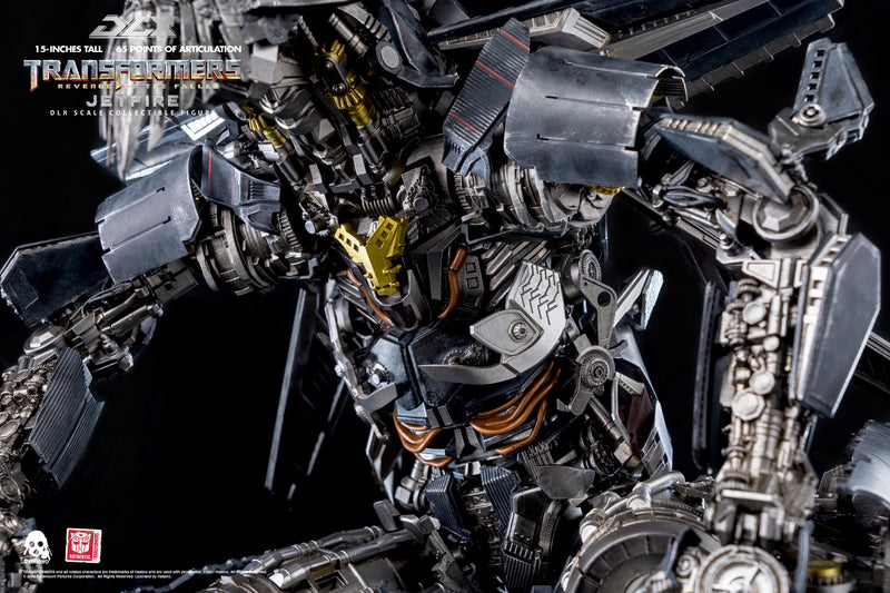 Load image into Gallery viewer, Threezero - Transformers Revenge of the Fallen - DLX Jetfire
