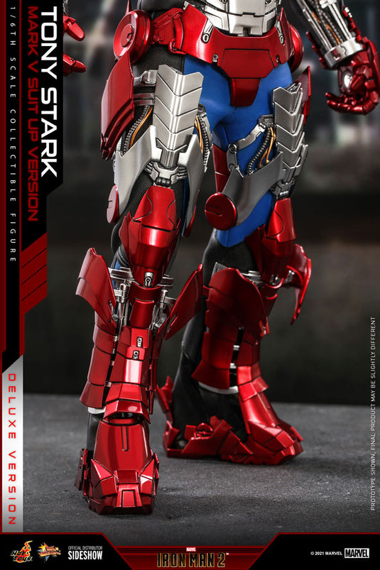 Hot Toys - Iron Man 2: Tony Stark (Mark V Suit Up Version) (Deluxe)