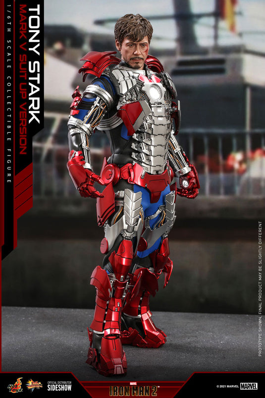 Hot Toys - Iron Man 2: Tony Stark (Mark V Suit Up Version)