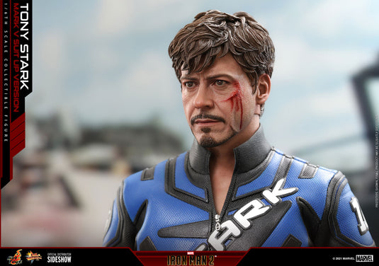 Hot Toys - Iron Man 2: Tony Stark (Mark V Suit Up Version)
