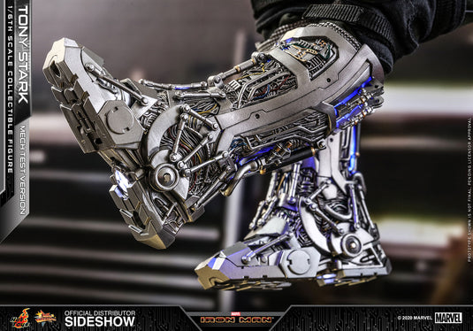 Hot Toys - Iron Man - Tony Stark (Mech Test Version)