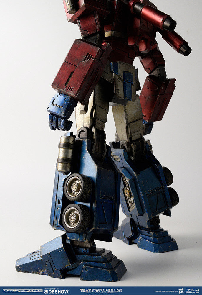 Load image into Gallery viewer, ThreeA Toys - Optimus Prime Classic Edition
