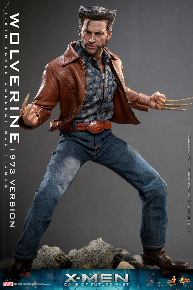 Load image into Gallery viewer, Hot Toys - X-Men Days of Future Past: Wolverine (1973 Version)
