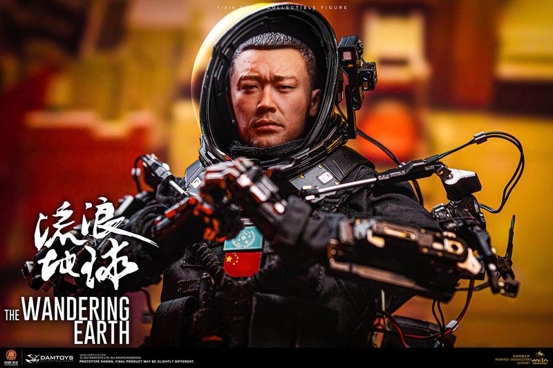 Load image into Gallery viewer, Dam Toys - The Wandering Earth: CN171-11 Rescue Unit Member Zhang Xiaoqiang
