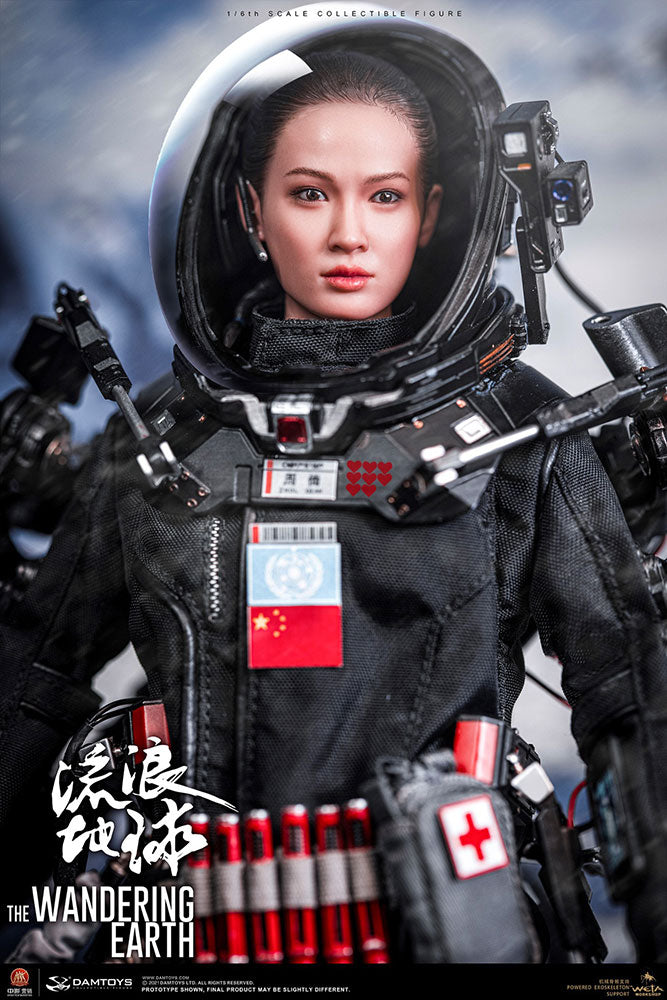 Load image into Gallery viewer, Dam Toys - The Wandering Earth: CN171-11 Rescue Unit Member Zhou Qian
