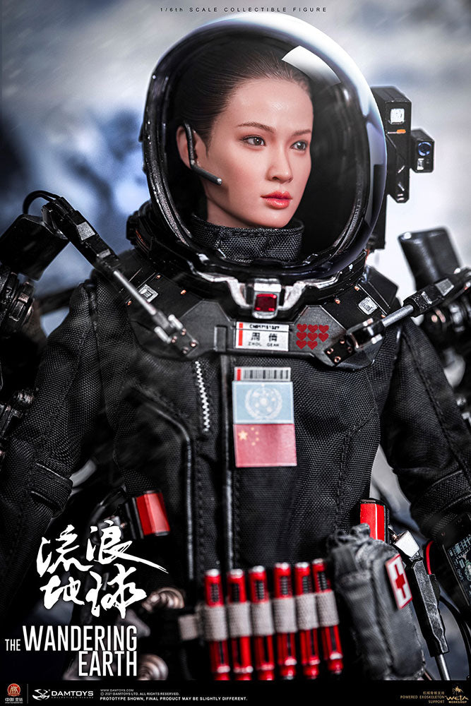 Load image into Gallery viewer, Dam Toys - The Wandering Earth: CN171-11 Rescue Unit Member Zhou Qian
